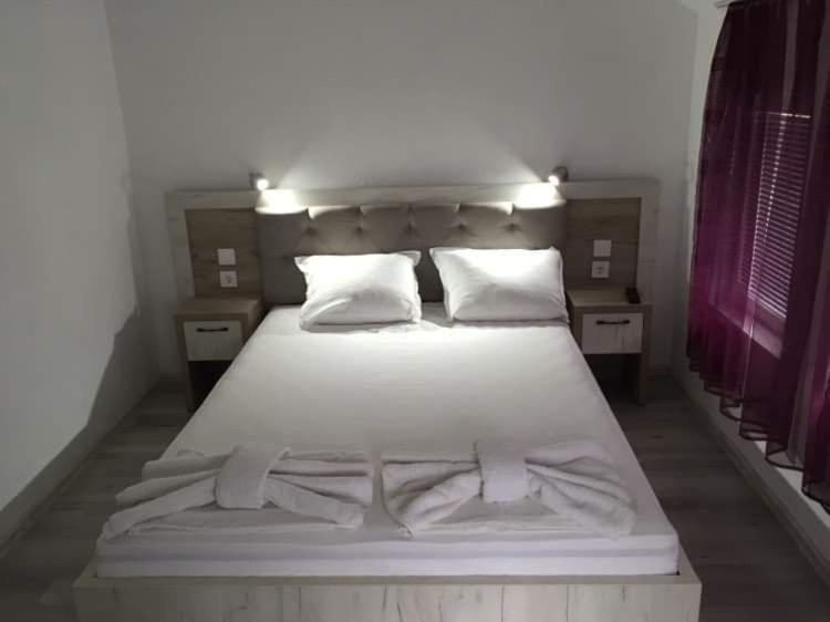 Къща Мечта Hotel Chernomorets Eksteriør billede
